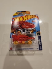 Hot Wheels 1:64 Diecast Ultimate T-Rex Transporter 15/250 HW Screen Time 4/10