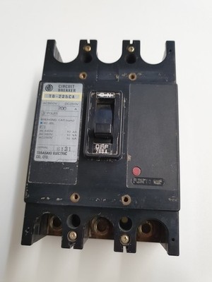 TERASAKI T0-225CA MCCB 3-polig 3 Phasen 200 Amp 200 A Leitungsschutzschalter Seriell 6131