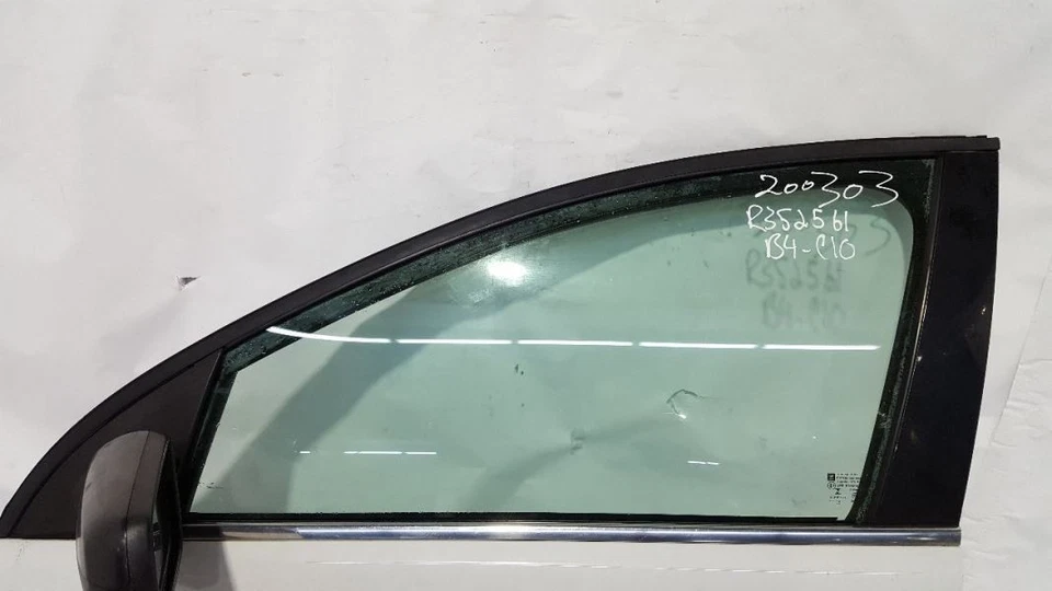 Puerta delantera del conductor blanca OEM 2011 2012 2013 Chevrolet Caprice PL Foto 3 de 4