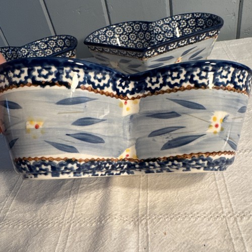 Temp-tations Old World Blue Heart-Shaped Bowls w/Rack (3), 1QT Each. - 第 8/16 張圖片
