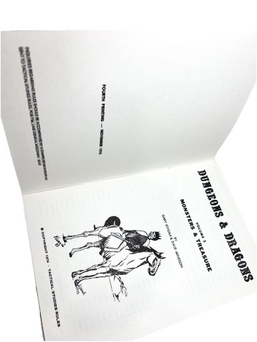 1975 Fourth Printing 4th Edition Dungeons & Dragons 3-Volume White Box Set TSR - Picture 13 of 16