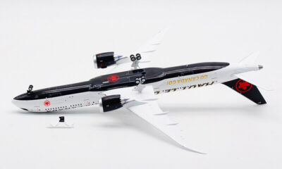 【新品】Air Canada Boeing 787-9 スケール1:200 模型 Air Canada / Boeing 787-9 / C-FVLQ / B-789-AC-001 / 1:200 | eBay