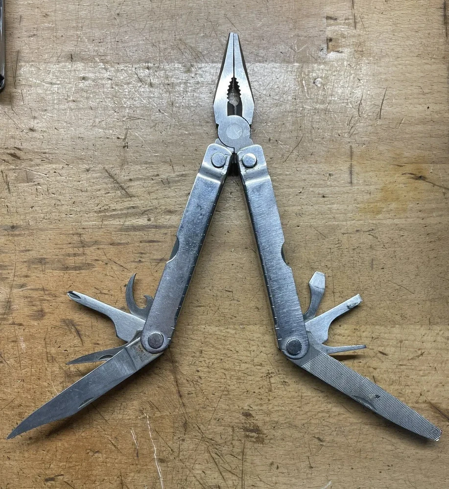 Multi Tool No Maker Knife Drivers Bottle/Can Opener Awl Pliers File Wire Cutters