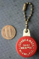 1950s Miami Florida Johnie & Mack Auto Repair token coin holder barrel keychain-