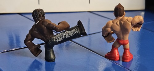 WWE Rumblers The Awesome Truth Tag Team 2 Pack R Truth and The Miz - Picture 2 of 2