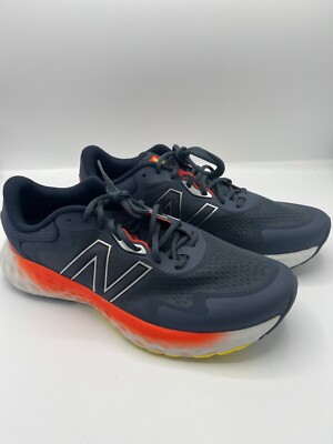 New Balance Men display picture 1