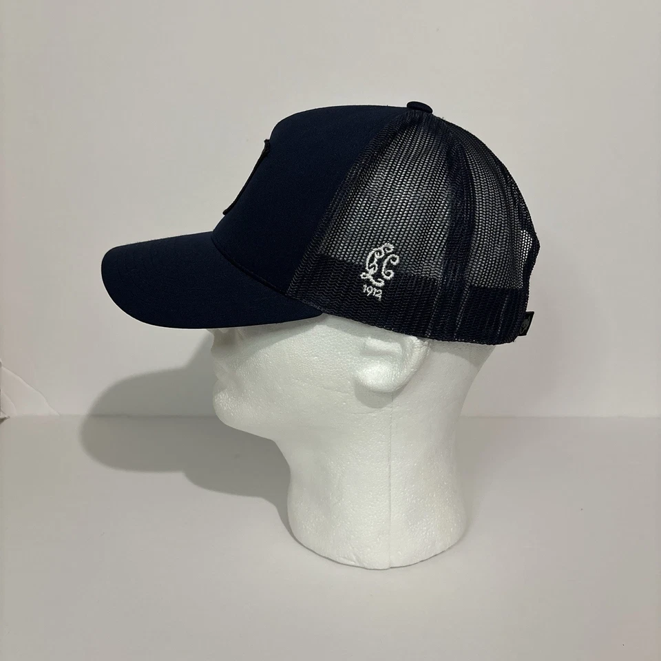 Gorra Greyson Icon Trucker azul marino parche de lobo espalda a presión Foto 3 de 4