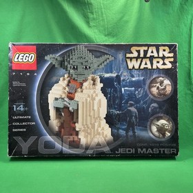 RETIRED Star Wars YODA Jedi Master 2002 Lego 7194 Ultimate Collector Series