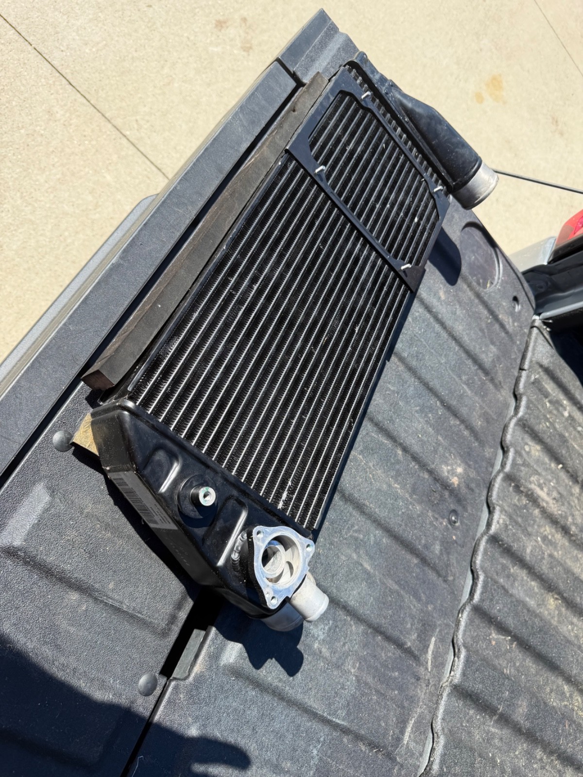Ferrari 488 Left, right Intercoolers Pair P/N 328422