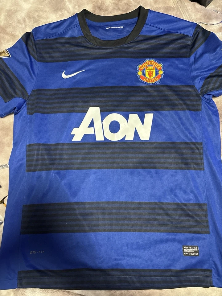 耐克曼联冠军 19 球衣蓝色黑色 2011/12 男式 XL 码 — 第 4/4 张图片