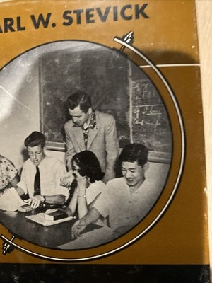 Helping People Learn English 1957 by Earl W.  Stevick UOP Professor Manual