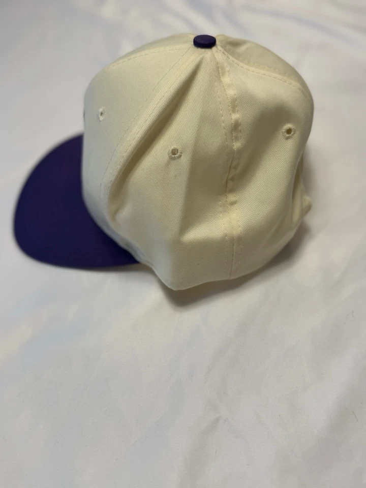 Vintage MLB Arizona DiamondBacks Logo 7 SnapBack White Hat Cap Purple Bill - Image 2 of 4