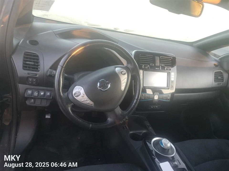 RIGHT REAR SEAT BELT 2013 NISSAN LEAF Foto 3 de 4