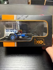 IXO Models Volvo F10 1983 1/43 Scale Truck with Flatbed Set Used