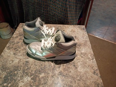 Reebok Pump Omni Lite Auduet Metallic Silver Size 12 .