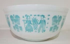 RARE Lady On The Left Variant Of The Pyrex 403 Butterprint 2.5 QT Mixing Bowl