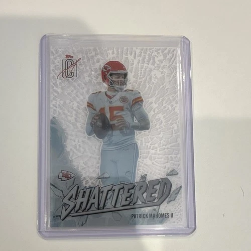2025 Topps Signature Patrick Mahomes II Base (RAW)