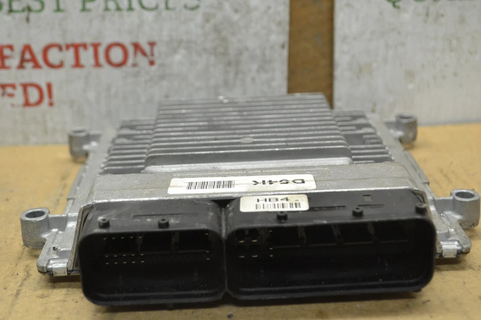 Unidad de control del motor Kia Spectra 2007-09 ECU 3910223536 3913023536 módulo 710-2E8 Foto 4 de 4