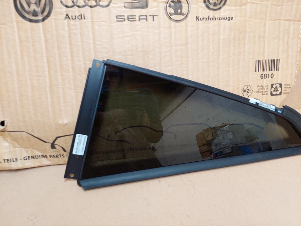 Audi TT Coupe Rear Left Quarter Window Glass FV 2015-on 8S8845299A Genuine NEW - Image 2 of 4