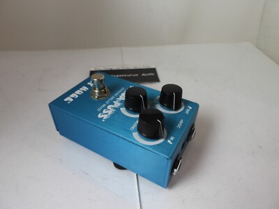 Way Huge WM71 Aqua Puss MKIII Smalls Delay Echo Effects Pedal Free