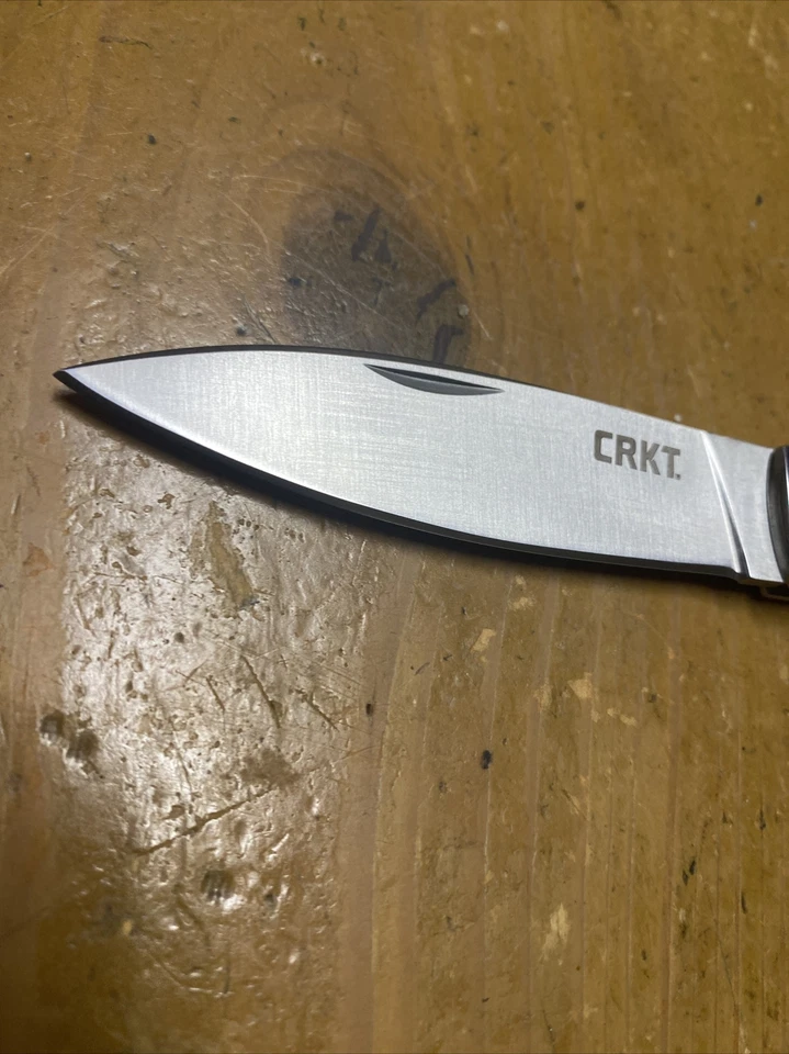 RARE/ DISCONTINUED CRKT 7490 NORTHCLIFFE GENTLEMAN’S FOLDING KNIFE - Image 2 of 4