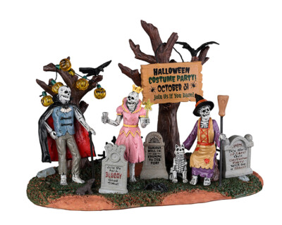 Lemax 23582 - GRAVEYARD COSTUME PARTY