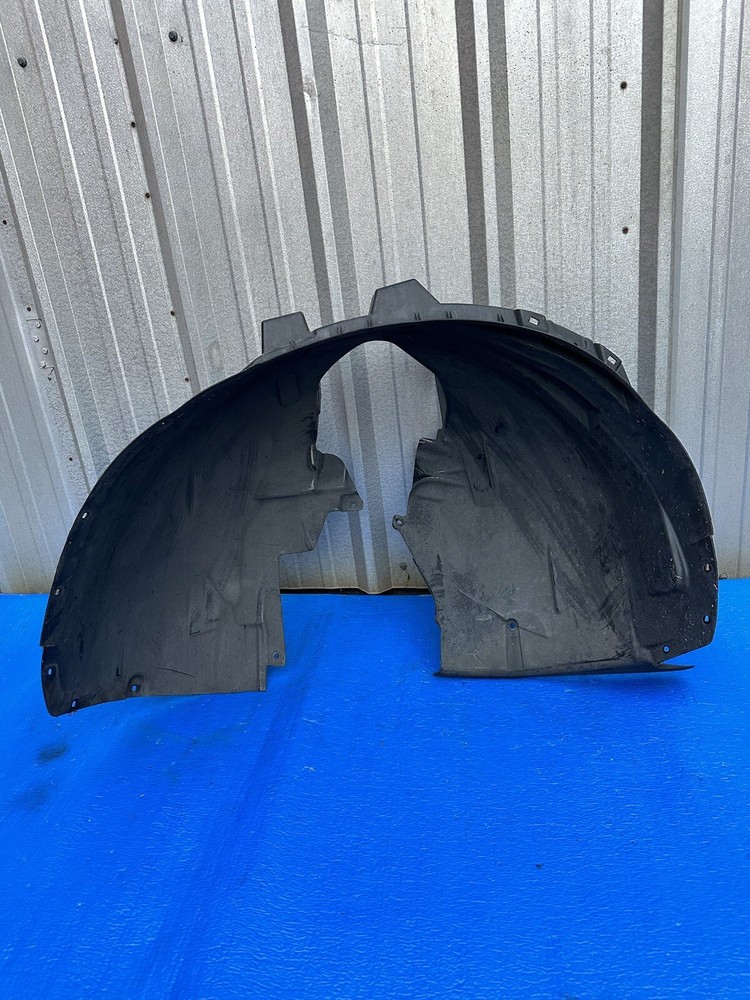 2016-2022 Volvo XC90 AWD Right Driver Rear Fender Liner Splash Shield Replacement