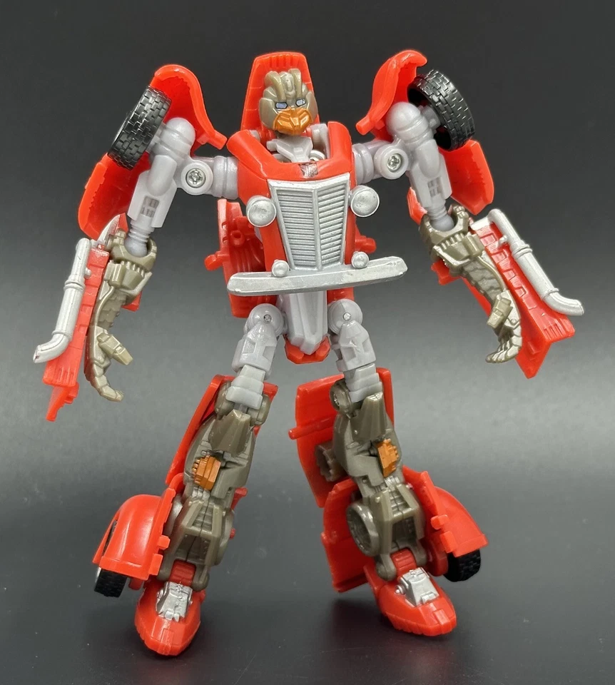 Transformers 2010 Hunt for the Deceptions Scout Class HUBCAP 100% Complete - Image 3 of 4