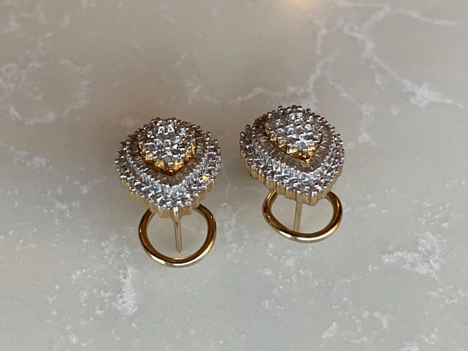 NOVO Brincos de Ouro Amarelo 10K 1 CTW Aglomerado de Diamante Alavanca de Gota de Pera Traseira - Imagem 3 de 4