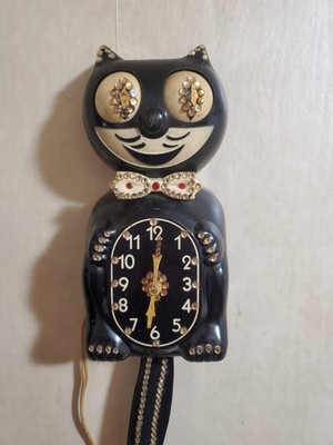 Kit-Cat Klock D8 Vintage Retro Black Cat Wall Clock with Moving Tail