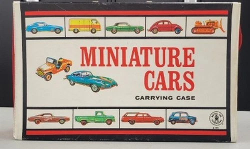 ASSORTMENT of 30 VINTAGE HOT WHEELS CARS in MATTEL MINIATURE CARS CARRYING CASE