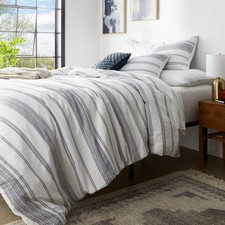 Twin/Twin Extra Long Cotton Woven Stripe Duvet Cover Sham Set White/Navy