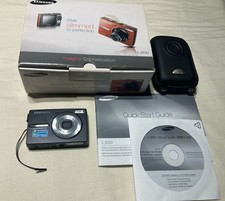 Samsung L200 10.2MP Digital Camera Lot Needs New Battery  Charger TESTED   