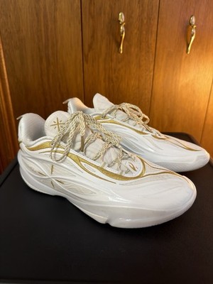 Way of Wade 808 5 Ultra V2 Golden Time