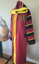 Harry Potter Burgundy Hooded Robe with Crest NWT  NO tie Included 