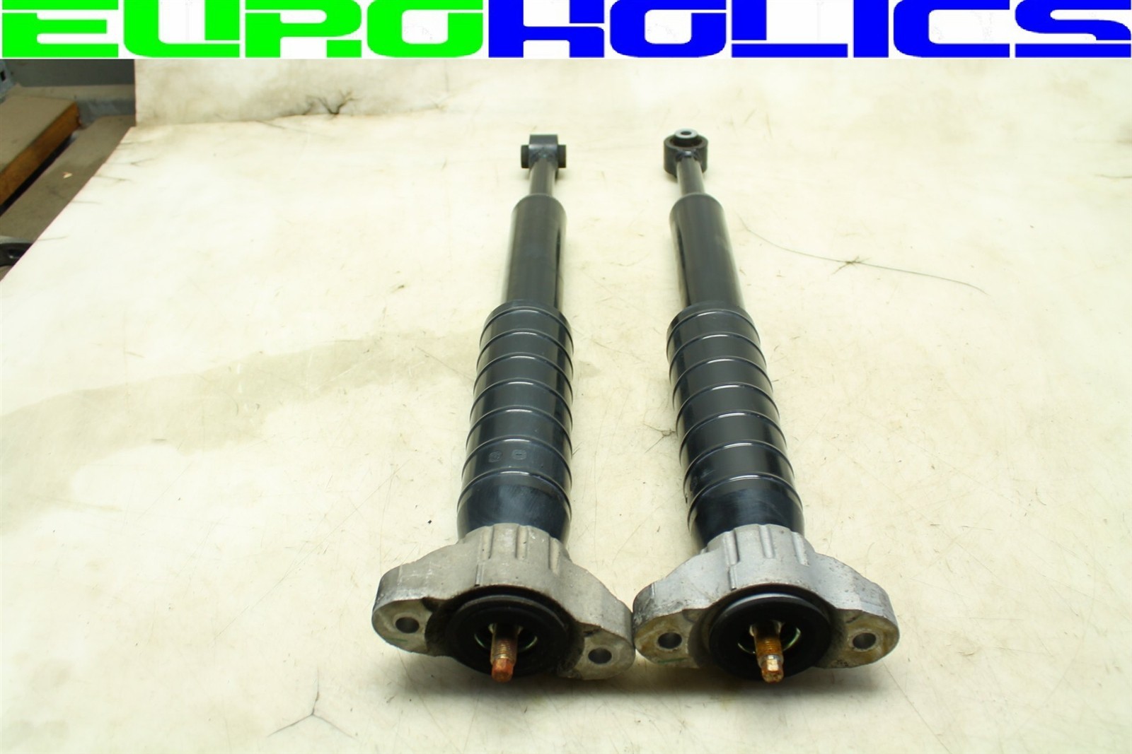 OEM PAIR Maserati M157 Ghibli 14-23 Rear Left Right Shock Absorber 670101445
