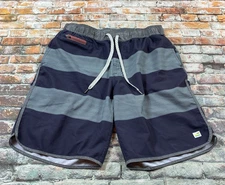 Vuori Banks Shorts Adult M Athletic Running Active Gym Workout Training Mens