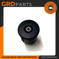 Genuine Nissan Micra Note Juke Qashqai AUX In Socket Audio Input 28023ZP80A .