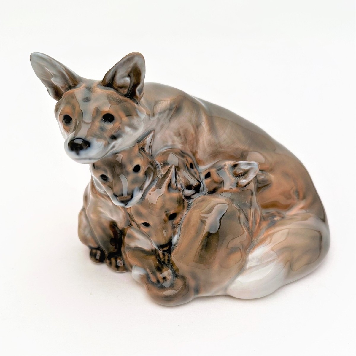 Royal Copenhagen 'Vixen Fox with Four Pups
