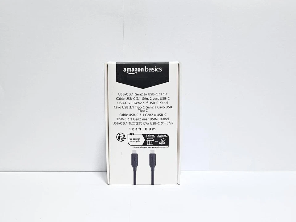 Amazon Basics USB-C to USB-C 3.1 Gen 2 Fast Charging Cable, 60W, 10Gbps 3 Foot - Image 2 of 4