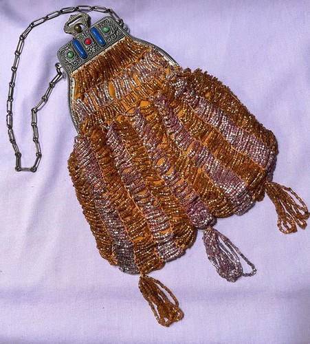 ANTIQUE DECO EGYPTIAN SLIVER REPOUSSE FLAPPER BEADED PURSE - Picture 6 of 6