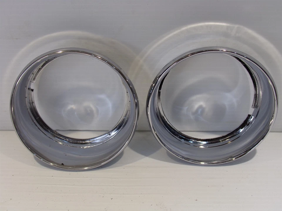 1975 76 77 Dodge Charger Chrysler Cordoba Turn Signal Bezels 3798232 OEM - Image 4 of 4