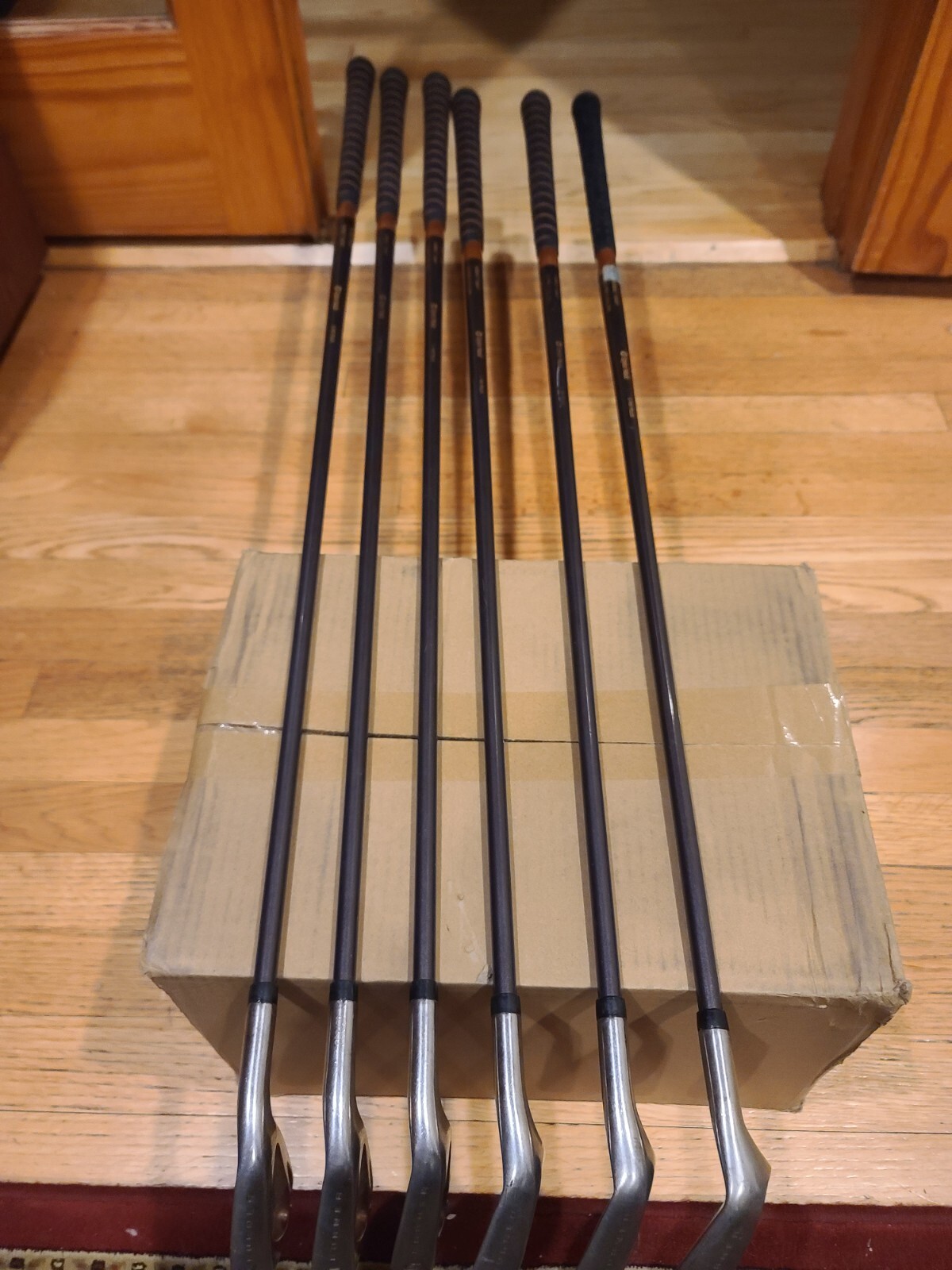 TaylorMade Tour Burner Irons Bubble Shaft S90 Plus RH eBay