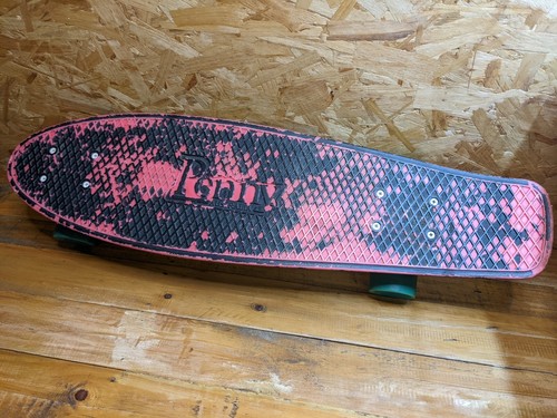 Penny Australia Skateboard - "Nickel" - Black Pink Distressed Look - 27"