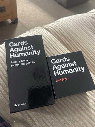 Cards Against Humanity Brettspiel mit roter Box Erweiterungspack