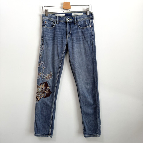 Anthropologie Pilcro Slim Boyfriend Jeans Size 25 Cross Stitch Embroidery Floral