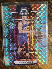 2022-23 Panini Mosaic Devin Booker Silver Prizm #30