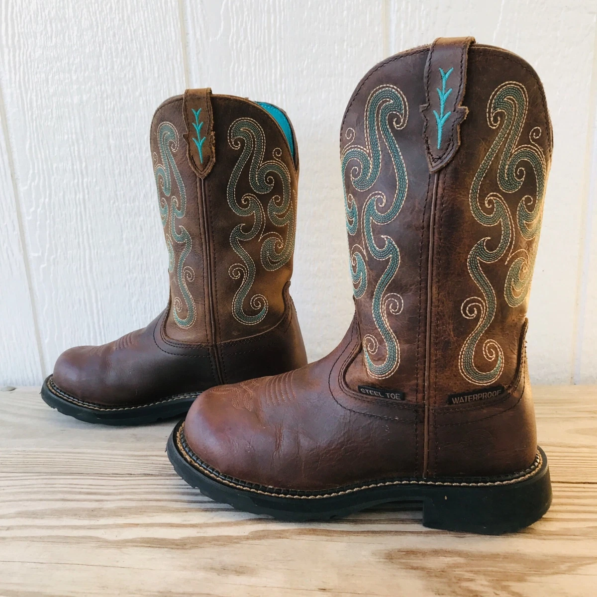 Justin ladies steel store toe boots
