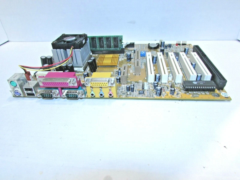 AZZA VIA 693ATX SOCKET 370 MOTHERBOARD +CPU +256MB RAM - Image 2 of 2