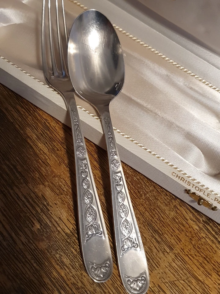 CHRISTOFLE 镀银餐具套装生日礼物 — 第 3/4 张图片